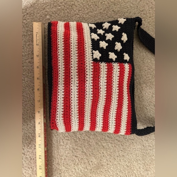 American Flag Crochet Bag - Picture 5 of 9